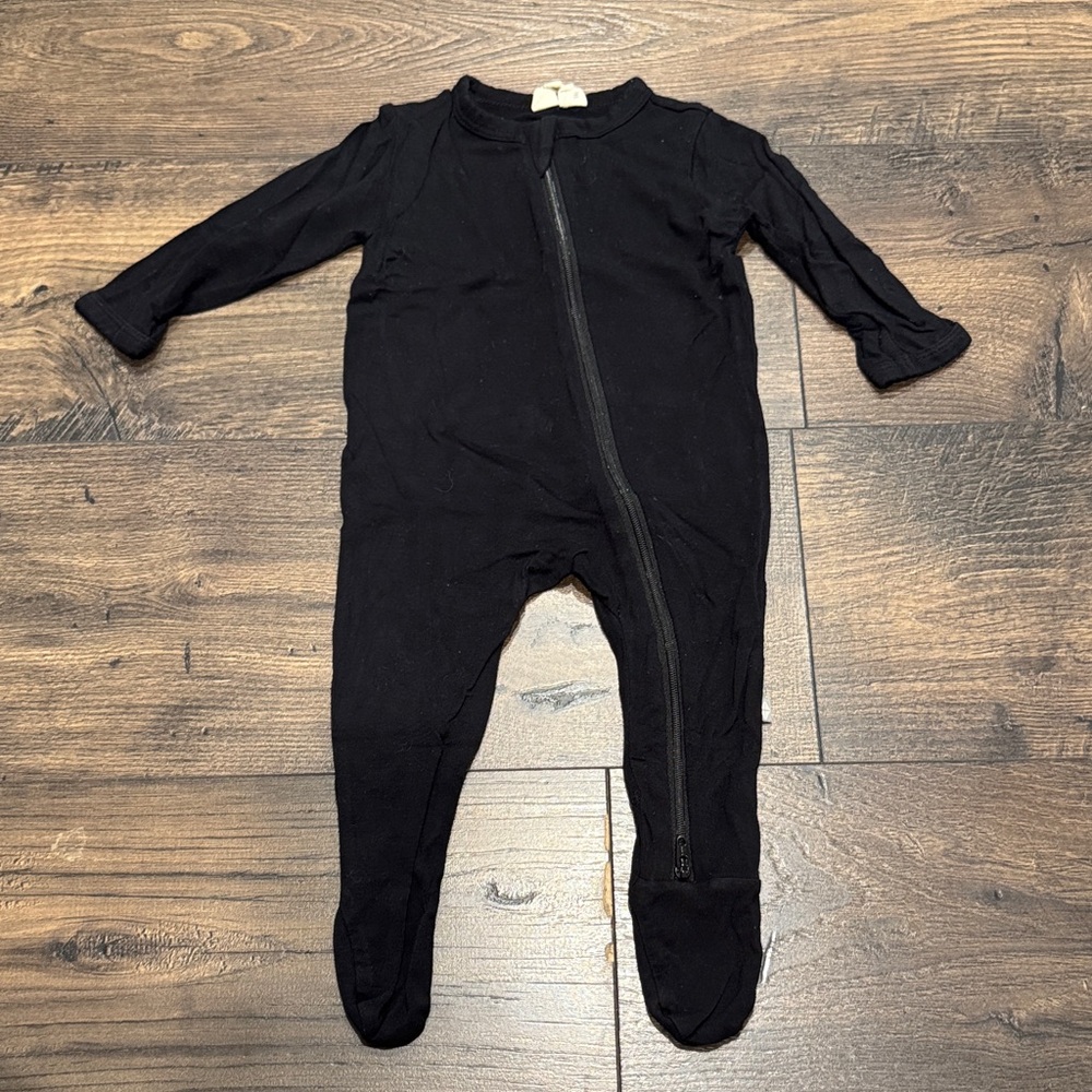 Kyte BABY Midnight Black Kids Footie
